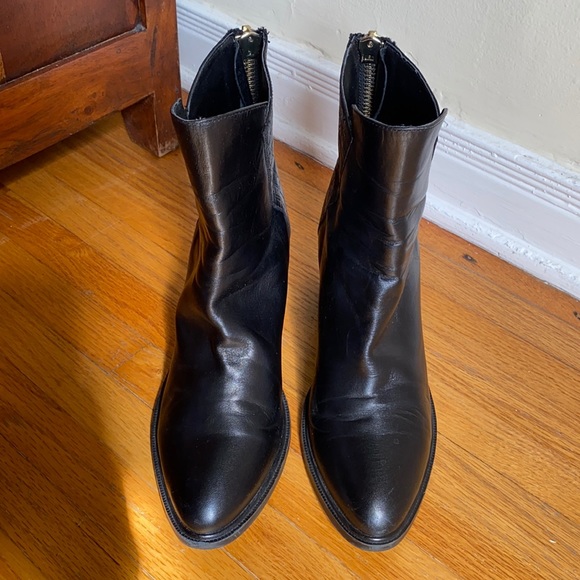 Zara Basic Collection Black Leather Ankle Boots - Picture 2 of 8